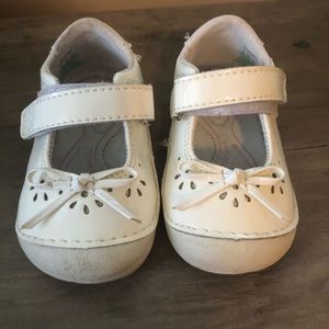 White Mary Jane Stride Rite 4W